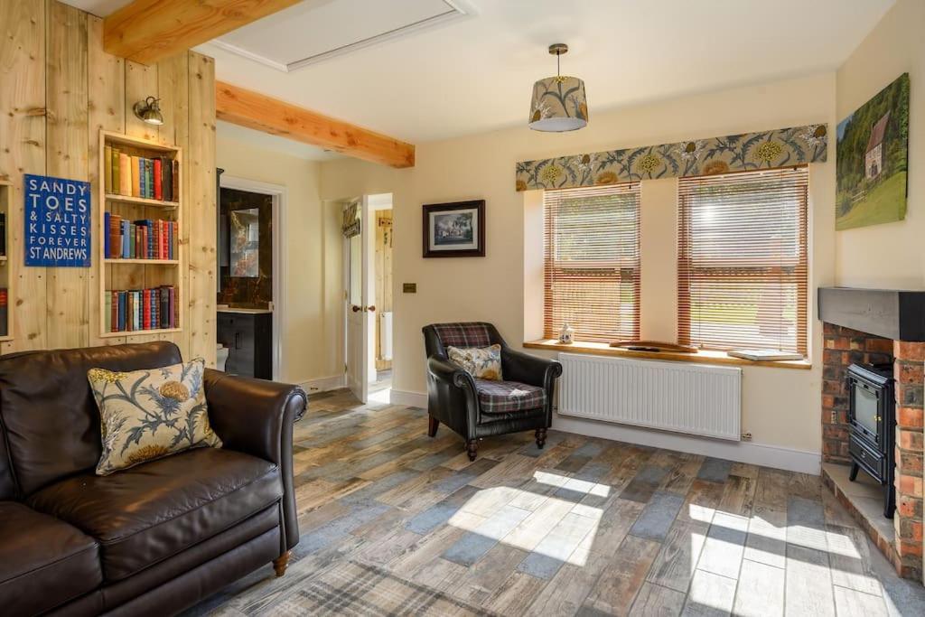 Country Cottage By St. Andrews エクステリア 写真